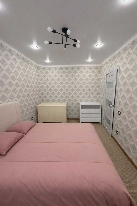 Продаётся 2-ком квартира