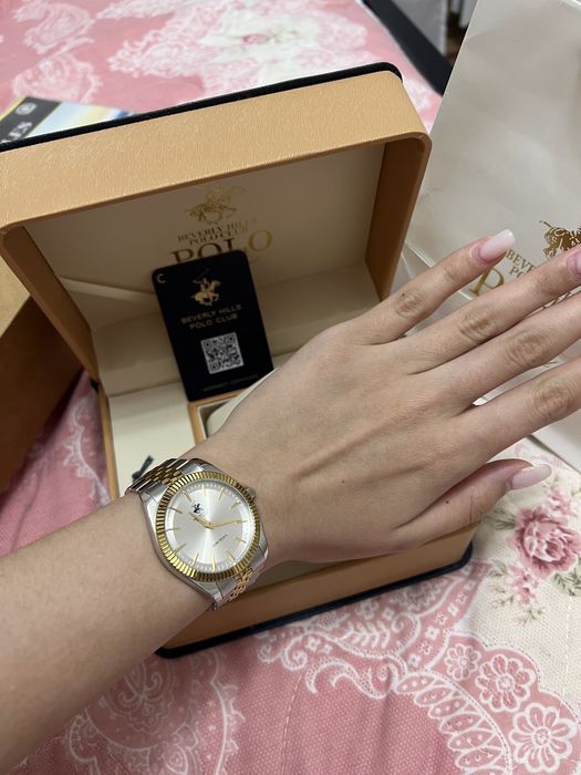 Продается женские часы(уни)