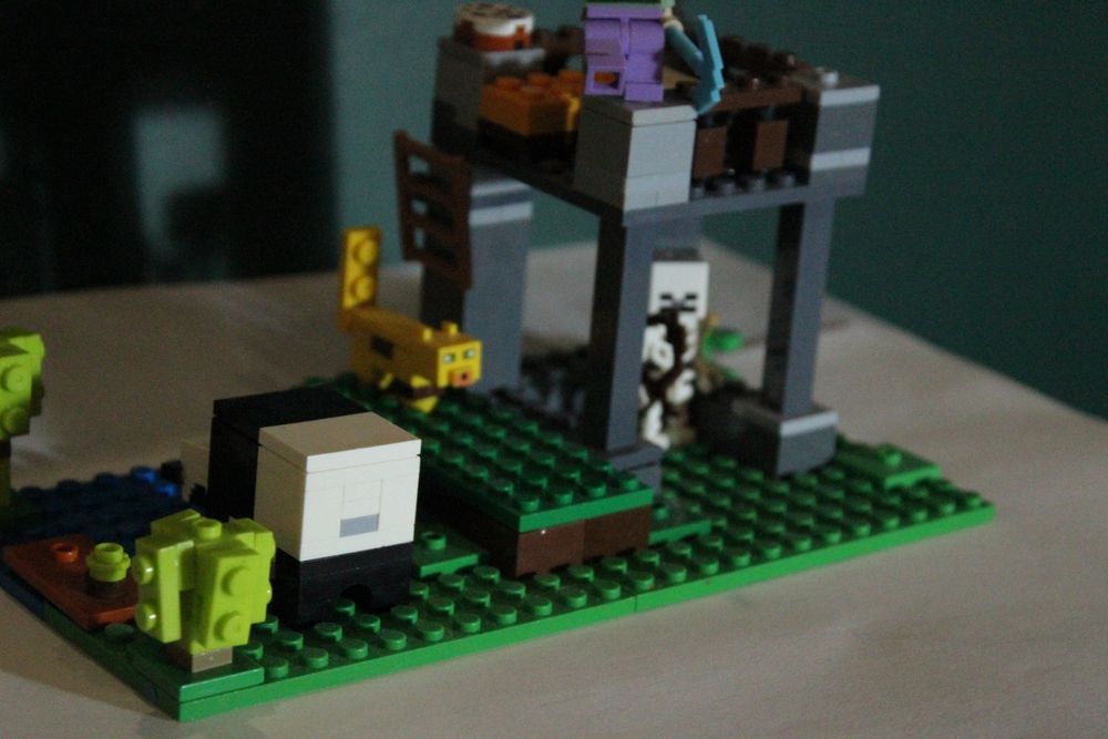 Конструктор Minecraft Питомник Панд