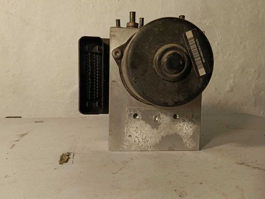 ABS модул с помпа Mercedes W203 / W209 A2095452532 ESP
