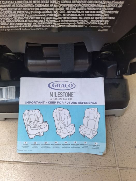 Scaun auto 0-12 ani, pana la 36Kg Graco Milestone