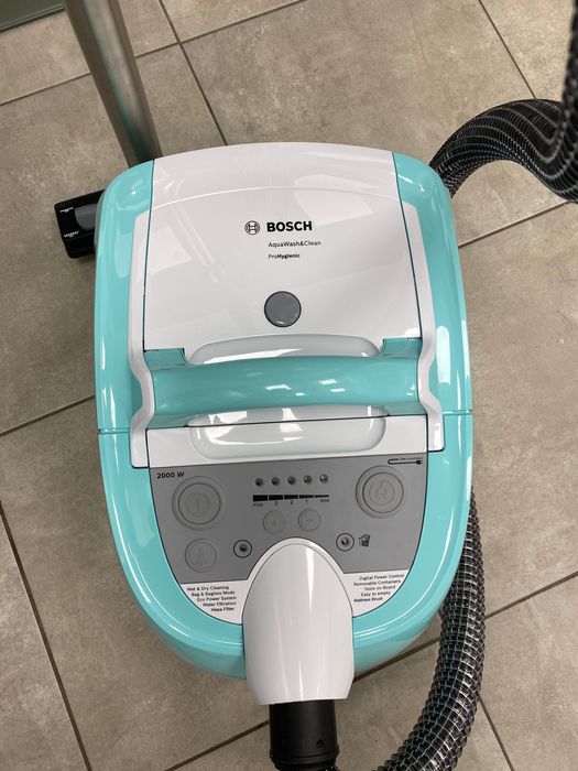 Прахосмукачка за мокро и сухо почистване