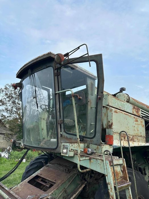 Cabină completă uși geamuri de Combină Sema 110-PIESE, Cai scuturători grupuri descărcare buncăr reductoare roți fuzete butuci Heder 6F Păioase 4,20m