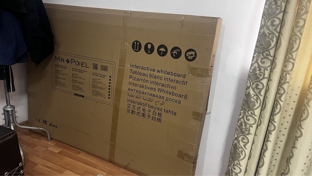 Продам интерактив доска новый