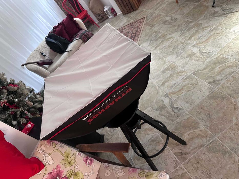 Студийна светкавица Godox QS300II и Софтбокс DYNAPHOS - 60х60 cm