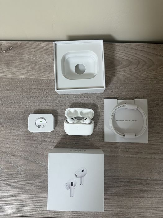 AirPods Pro 2 – оригинални, отлично състояние
