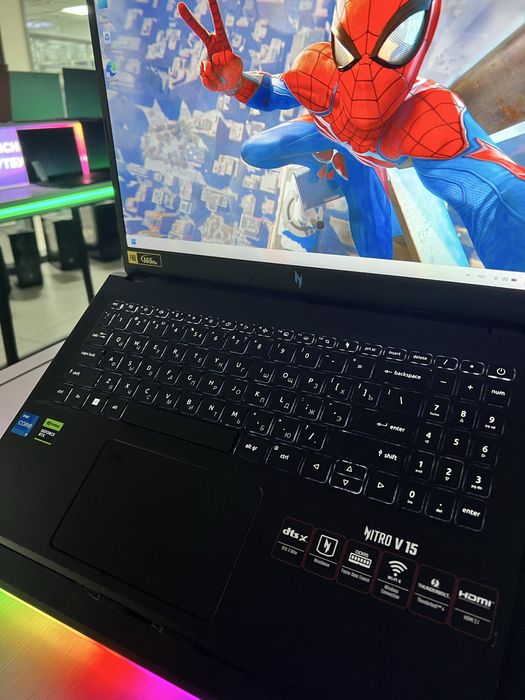 Acer NITRO | RTX 4050 + Core i5-13420H