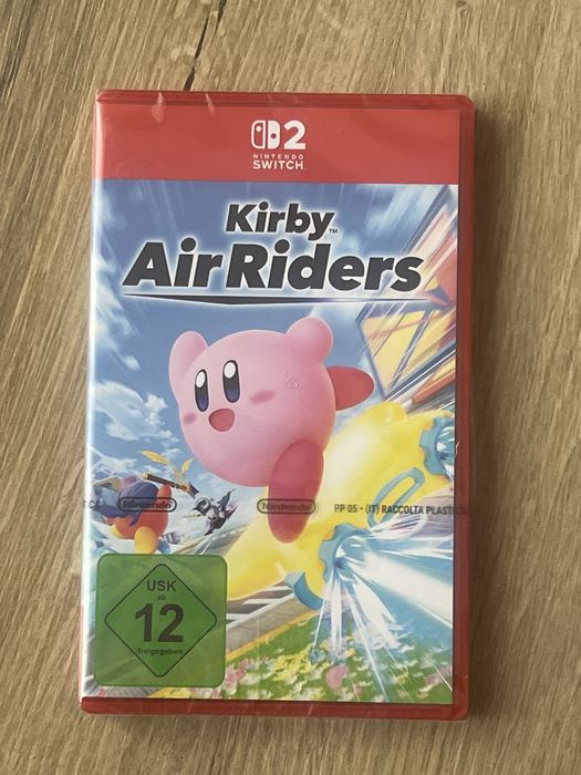 Jocuri Nintendo Switch 2.     Kirby ( noi , sigilate)