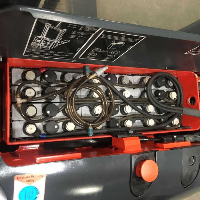 Стакер Linde L14AP -1400 kg.