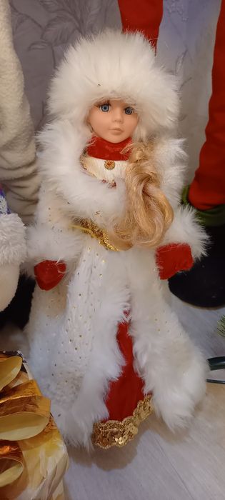Продам  декор Снегурочку