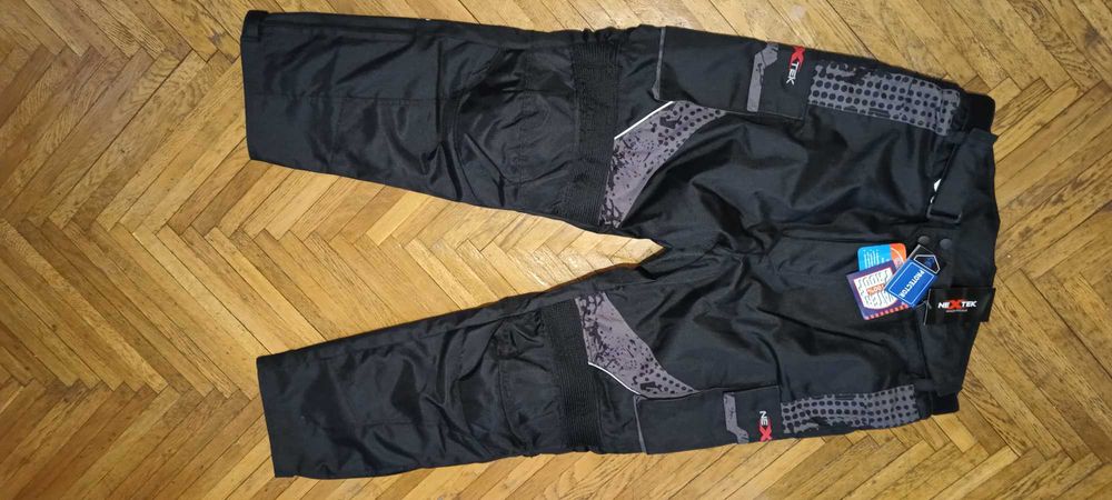 OCAZIE, Pantaloni MOTOCICLETA 4 Sezoane, NEXTEK-made in UK. Anglia