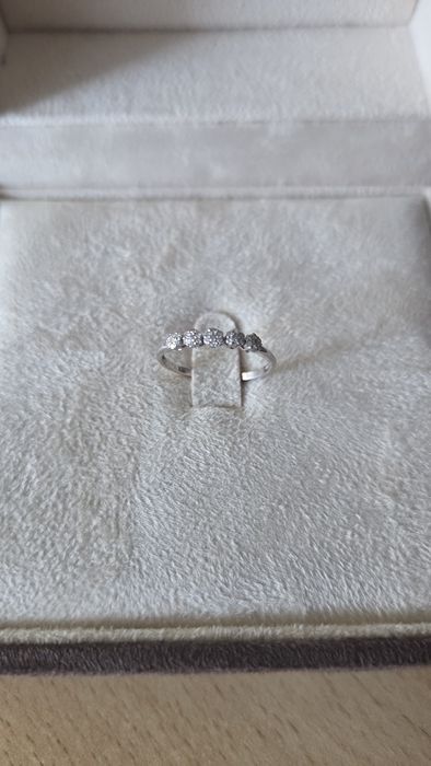 Inel aur alb 18K cu 35 diamante naturale