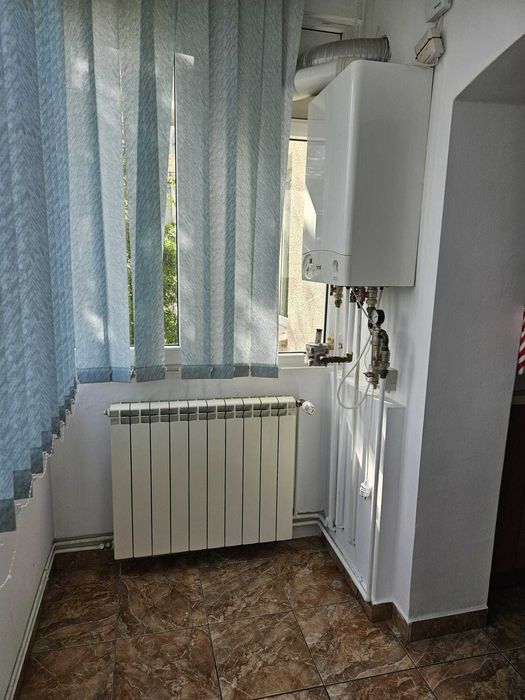 Apartament de închiriat – Zona Alfa, 97 mp
