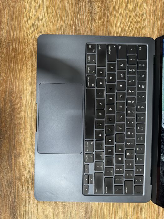 MacBook Air 13.6 m2 8/256