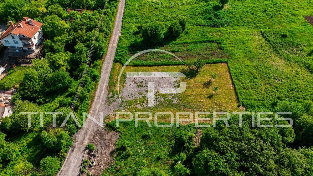 Парцел за продажба в с.Горна Малина