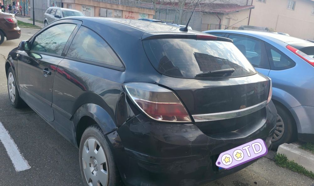 Opel astra gtc 1.3