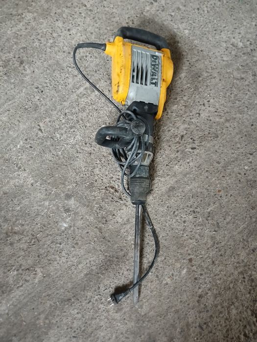 Vand  ciocan rotopercutor  DeWalt
