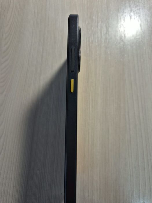 Продам Poco X7Pro