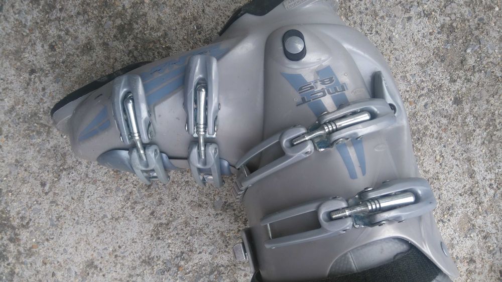 Ски обувки Munari