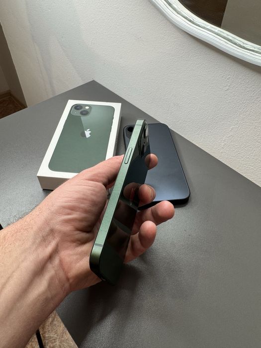 Iphone 13 емкость90%