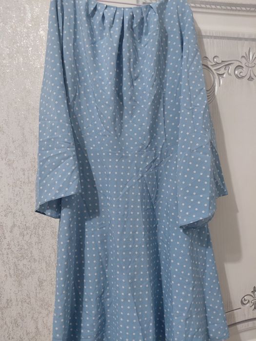 Продам новые вечернее платье