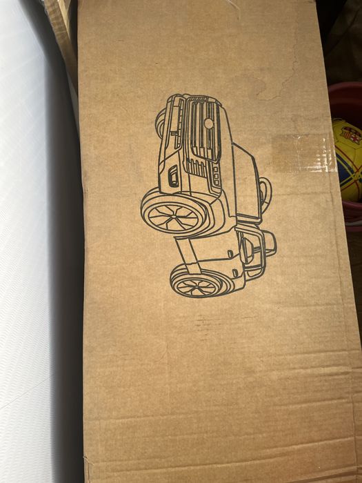 Детская автомашинка