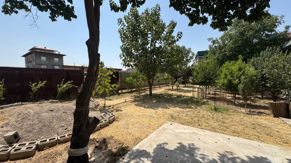 Продаётся земля 3.75 соток  Узбекистан махалла ор. Ресторан фаравон