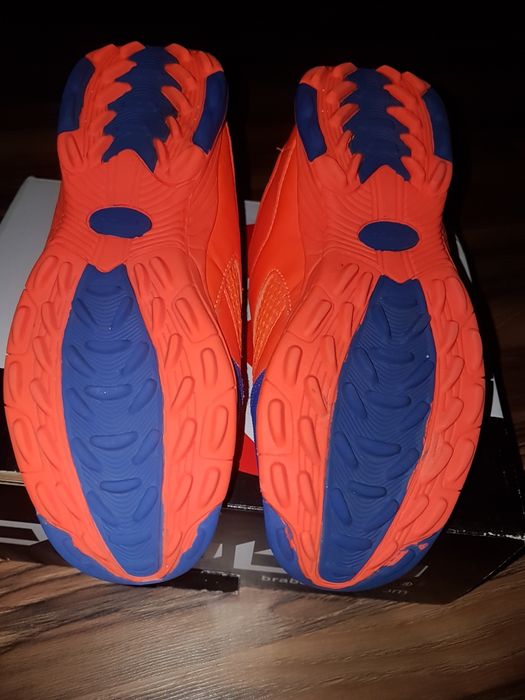 Маратонки BRABO номер 34