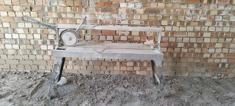 Продам Станок для Резки Мрамора травертин