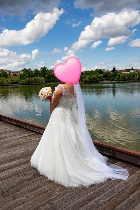 Rochie mireasă...