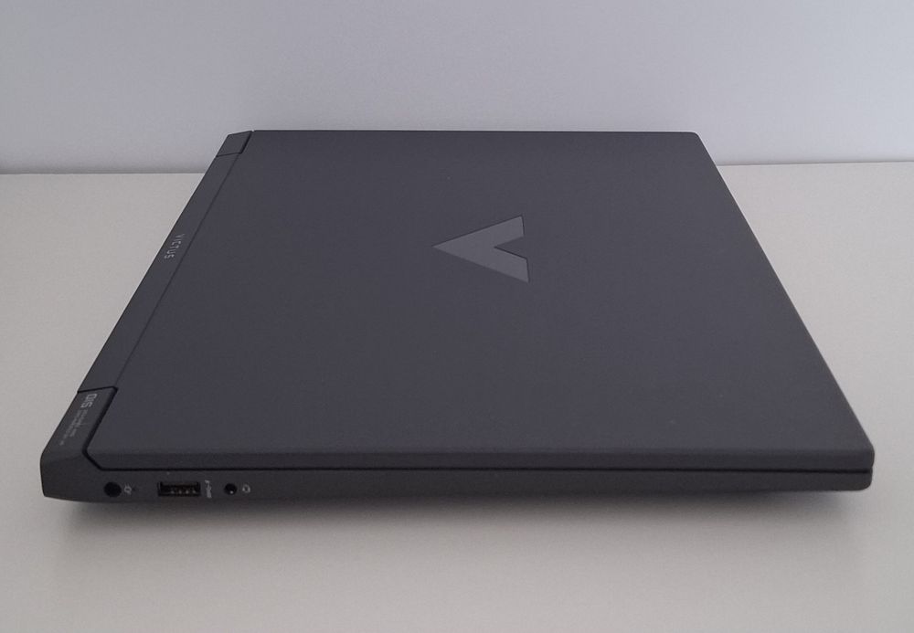 Геймърски Лаптоп HP Victus [ I7-13620H ] [ 16GB DD5 ] [ 1TB SSD ] [ RTX 5060 ]