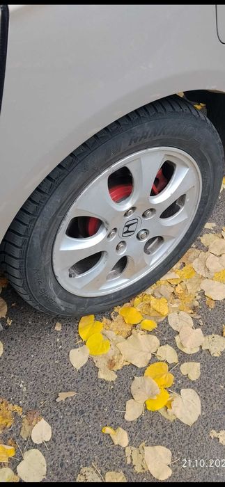 205/55/16 оригинални HONDA 5X114.3
