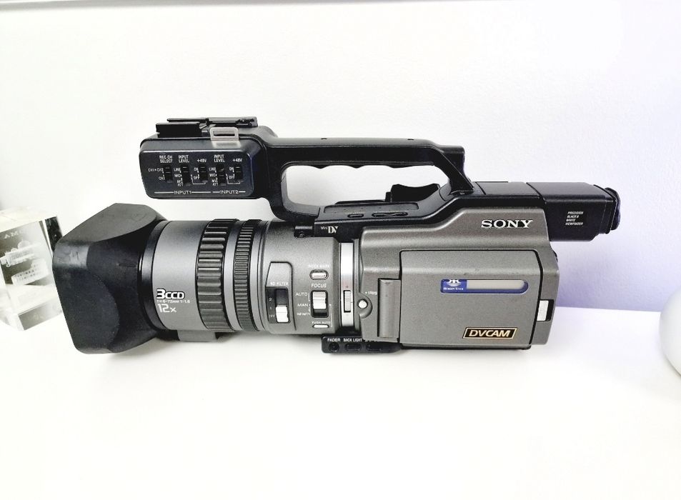 Camera video SONY DSR-PD150p, dvcam, 3ccd,mini DV, memory card