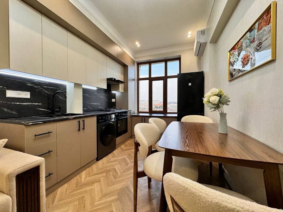 Жк Kazakhstan! 3ка 90м2 с Авторским ремонтом рядом рядом с метро Минор