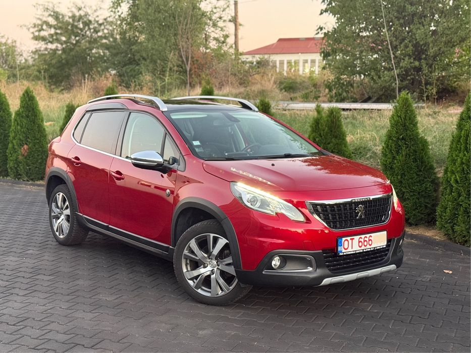 Peugeot 2008 1.2 benzina 110cp euro 6 CROSSWAY panoramic,piele, RATE !