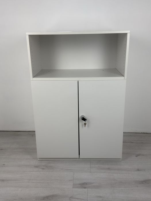 Шкаф етажарка с връти сив и допълнителна ракла съхранение на документи