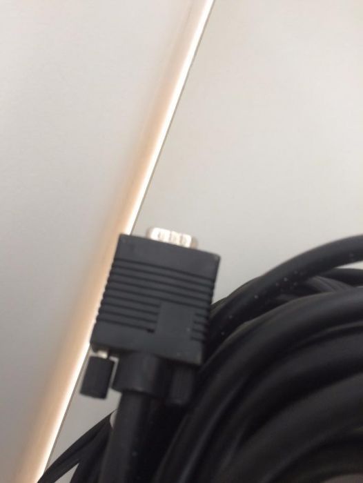 марков кабел (super VGA дълги 10 метра