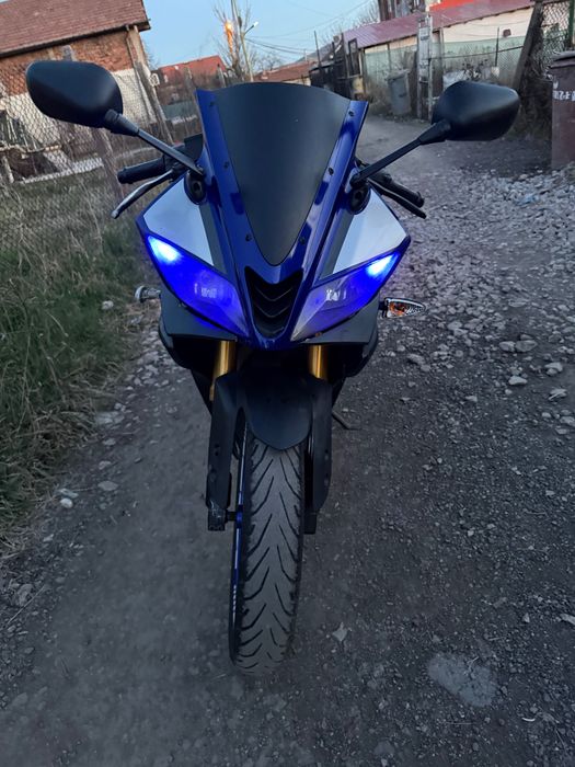 Yamaha YZF-R125 ABS