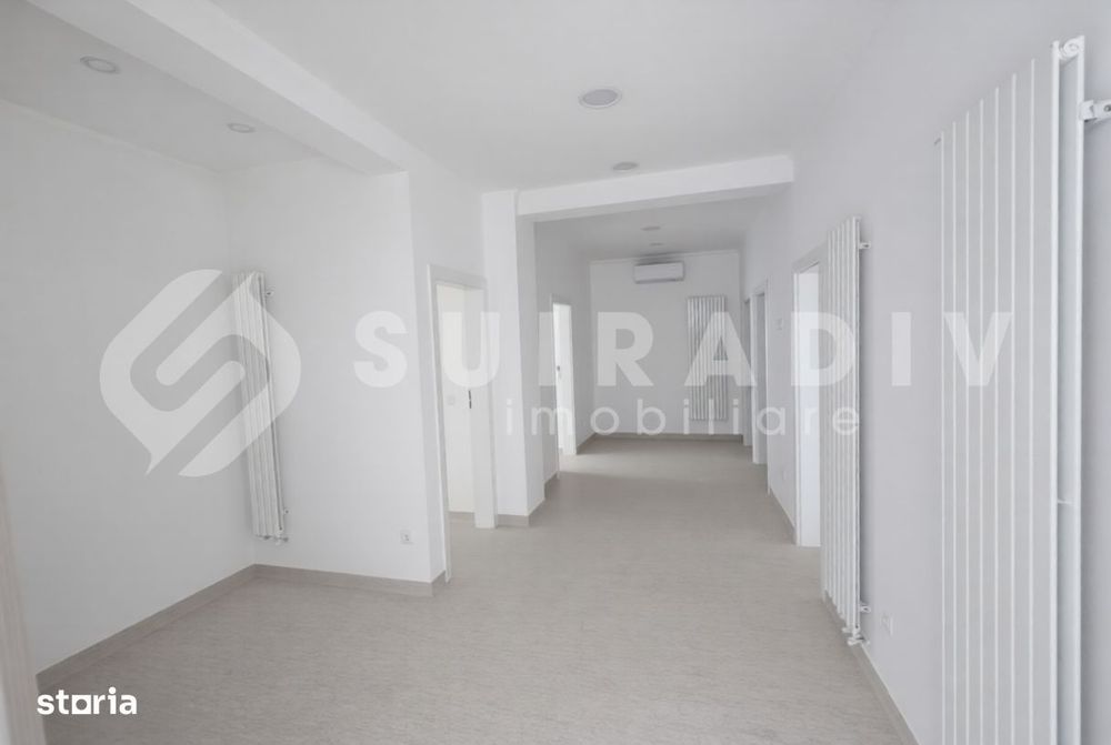 Spatiu comercial, vad stradal, parcari- pretabil pentru cabinete/birou