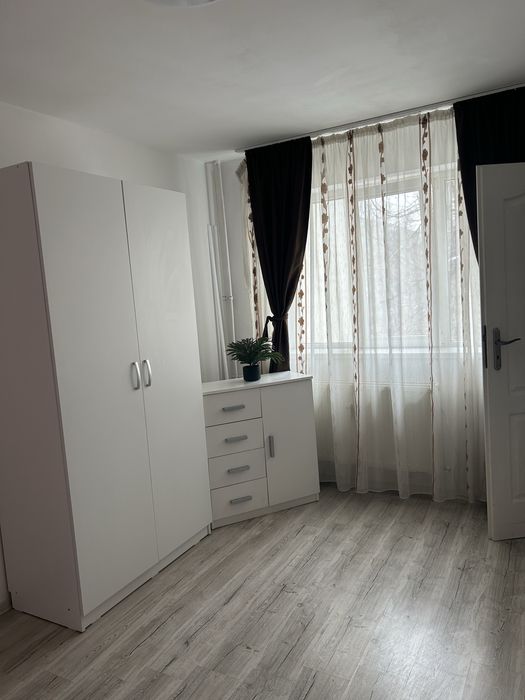 Inchiriez apartament 3 camere in regim hotelier sau pe termen lung