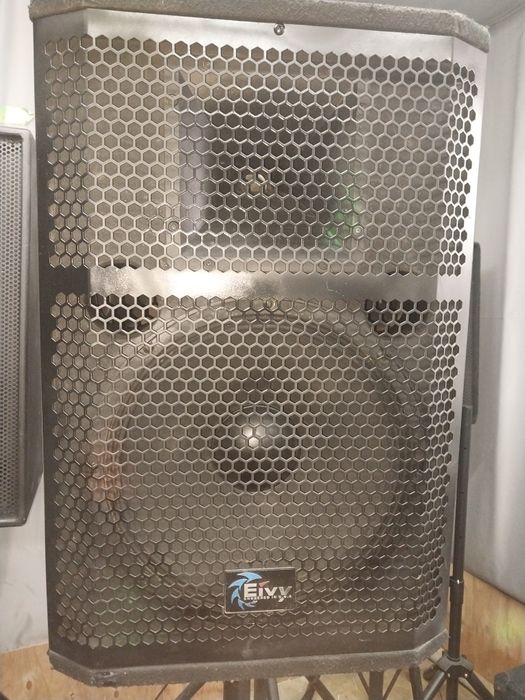 Колонки музыкальные 2 штуки