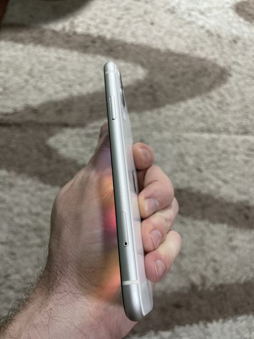 iPhone 11 128gb белый