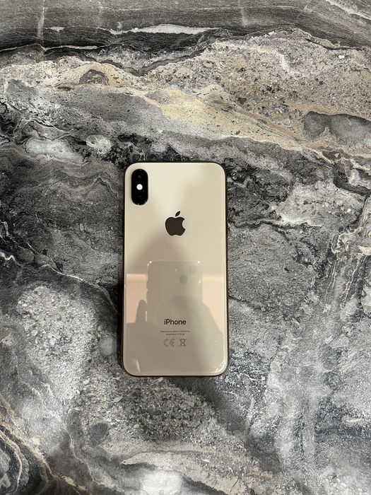 iPhone XS 64GB