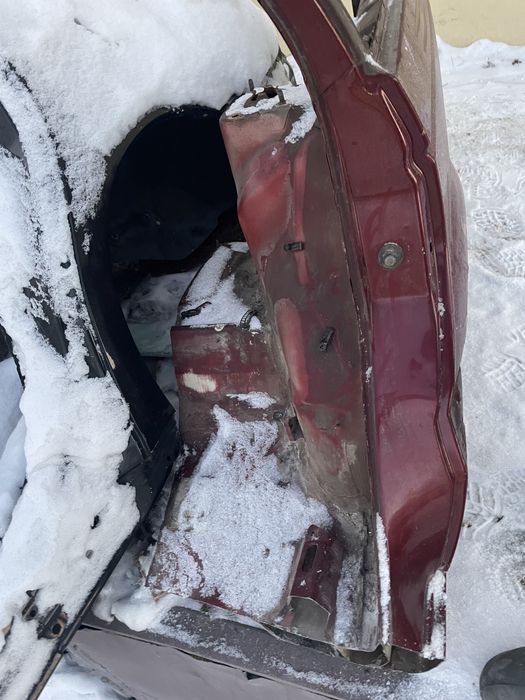 Заднее левое крыло Passat b3 Пассат б3