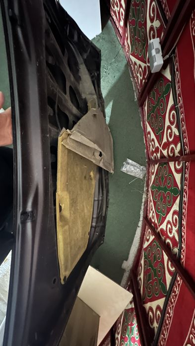 Капот от камри 50 европеец в оригинале