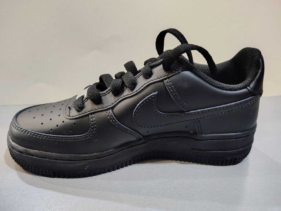 ПРОМОЦИЯ 20% Nike Air Force N32,33,5,34.Детски маратонки.Нови.Ориги