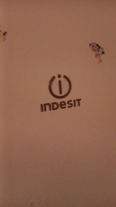 Холодильник буу индесит