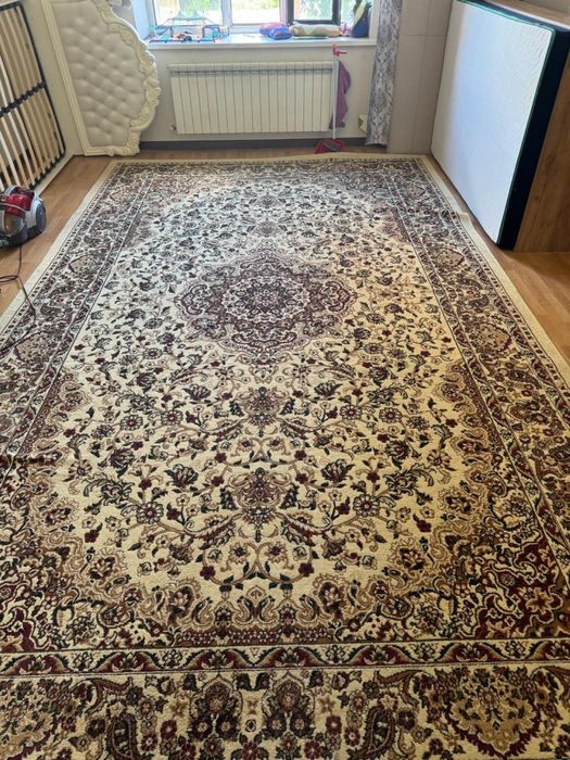 Ковры Астана б/у