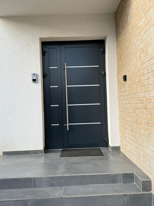 Spatiu comercial central Strada Banu Maracine 30 mp utili parter