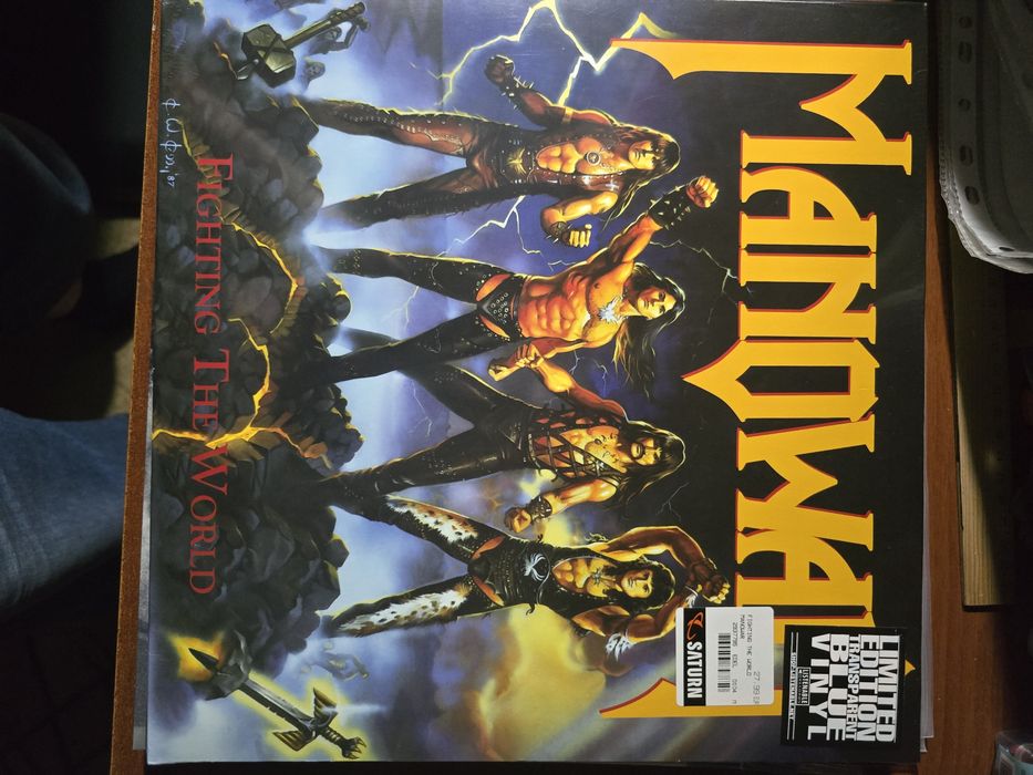 Продается виниловая пластинка MANOWAR Figthing The World.